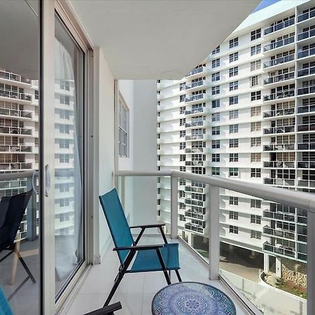 Beachfront 2 Bedroom At Tides Hollywood 8Th Floor Екстер'єр фото