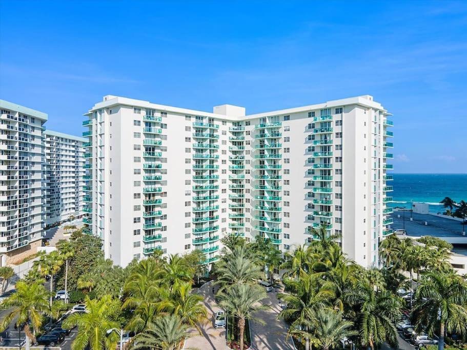 Beachfront 2 Bedroom At Tides Hollywood 8Th Floor Екстер'єр фото