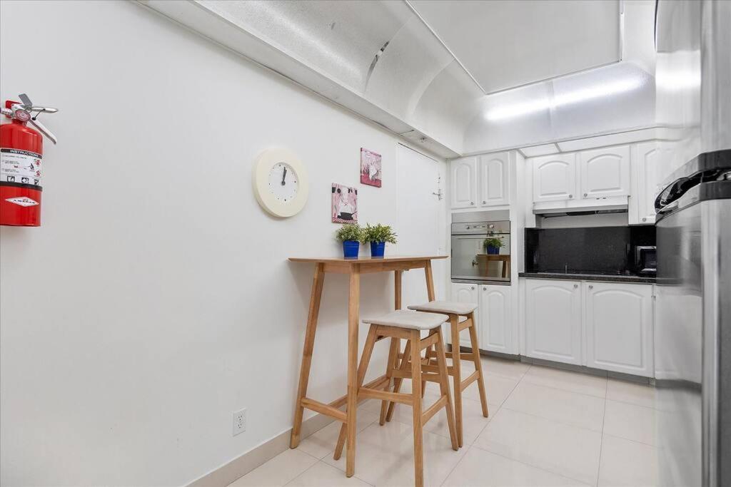 Beachfront 2 Bedroom At Tides Hollywood 8Th Floor Екстер'єр фото